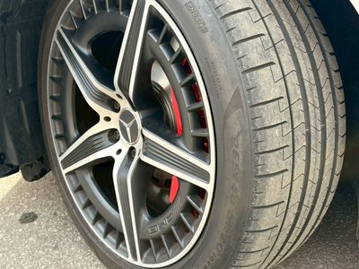 MERCEDES-BENZ EQE AMG - 5