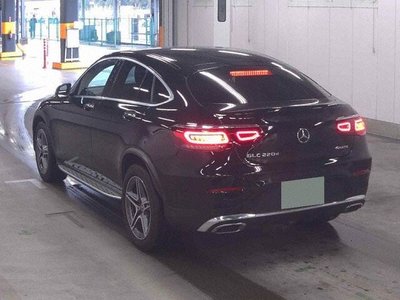 MERCEDES-BENZ GLC - 2