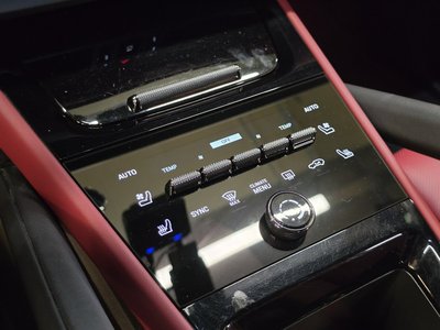 2024 Porsche CAYENNE 缩略图 16