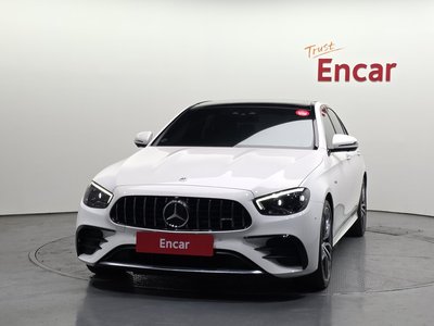 MERCEDES-BENZ E-CLASS - 2
