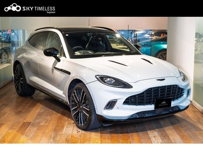 ASTON MARTIN DBX - 2