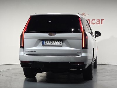 CADILLAC ESCALADE 5TH GENERATION - 4