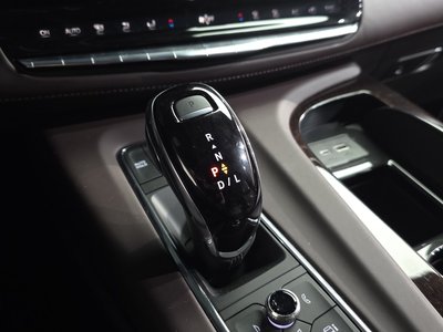 CADILLAC ESCALADE 5TH GENERATION - 9