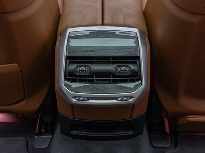 2026 BMW 7 SERIES thumbnail 19