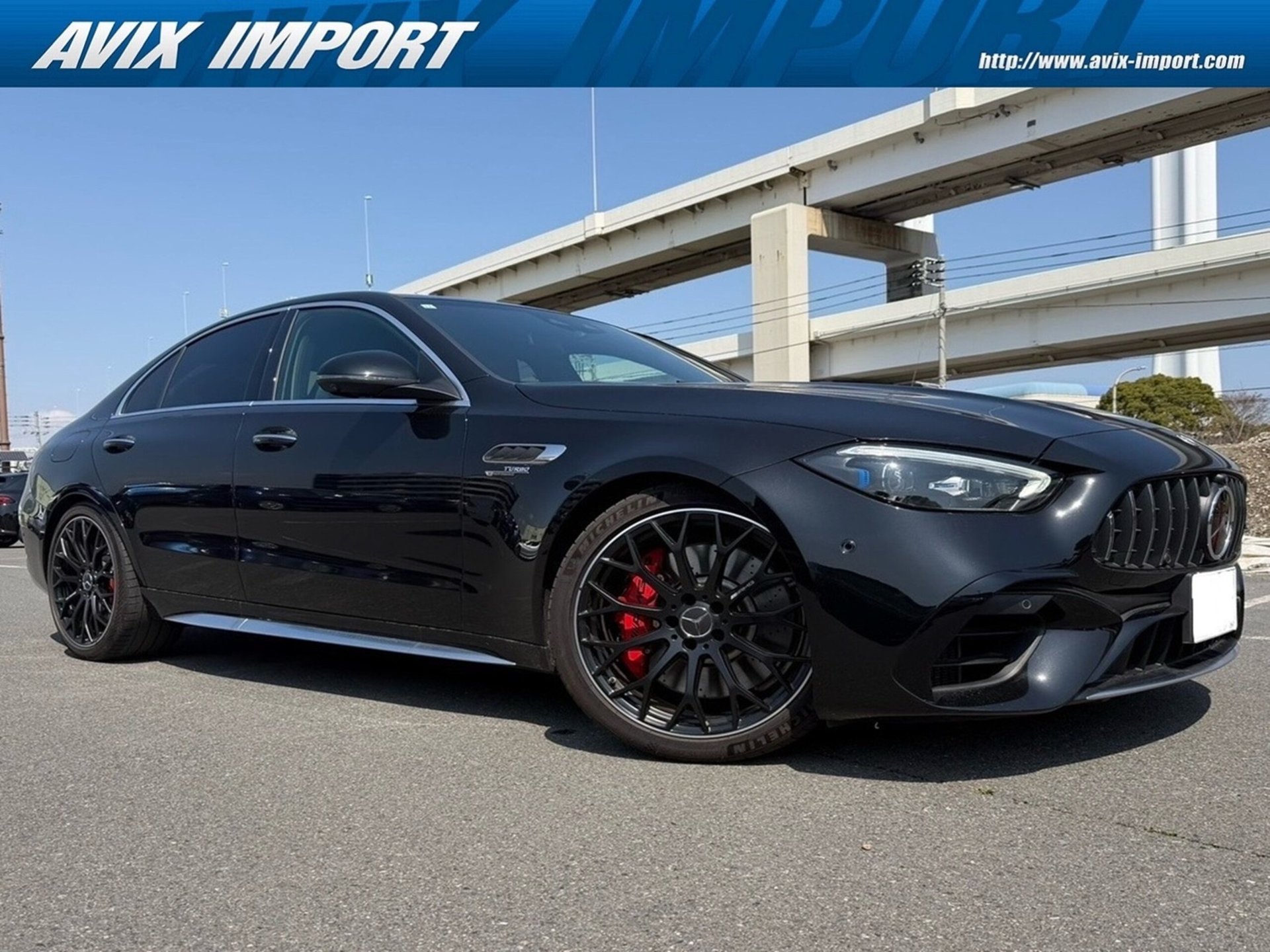 MERCEDES-BENZ C-CLASS AMG - View 1