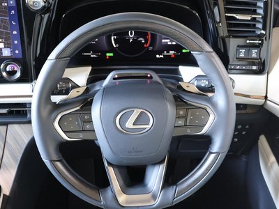 2024 Lexus LM — миниатюра 36