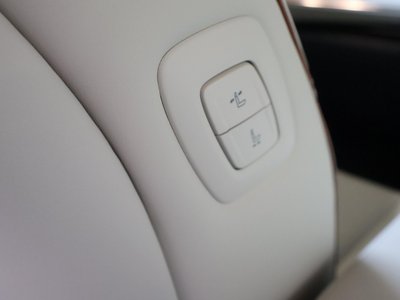 2024 Lexus LM — миниатюра 42