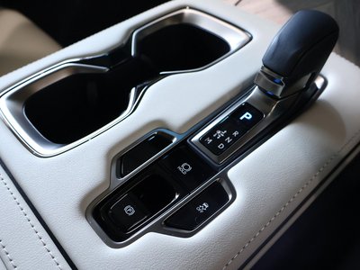 2024 Lexus LM — миниатюра 58