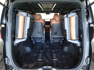 صورة مصغرة 26 لـ 2023 Toyota VELLFIRE