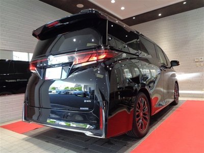 2023 Toyota VELLFIRE — фото 10