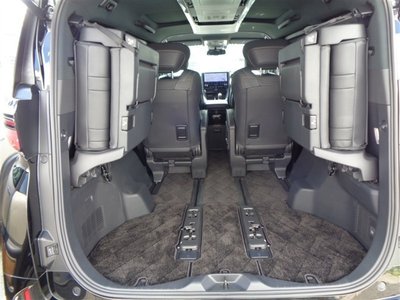 صورة مصغرة 33 لـ 2023 Toyota VELLFIRE