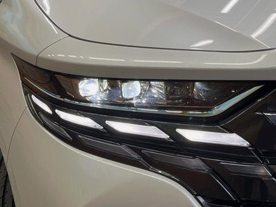 2025 Toyota ALPHARD — миниатюра 12