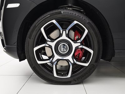 ROLLS-ROYCE CULLINAN - 8