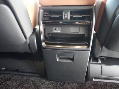 2025 Toyota VELLFIRE 照片 78