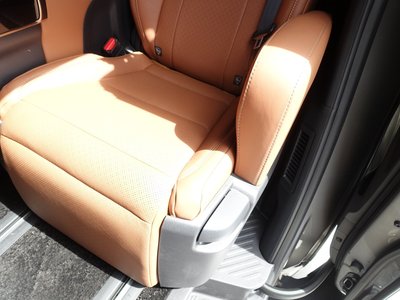 2025 Toyota VELLFIRE 照片 61