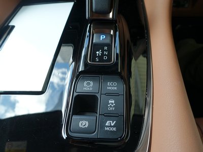 2025 Toyota VELLFIRE 照片 56