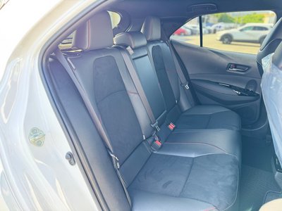 2025 Toyota GR COROLLA thumbnail 11
