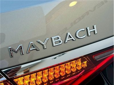 2025 Mercedes-BENZ MAYBACH — миниатюра 19