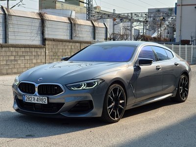 BMW 8 SERIES - 2
