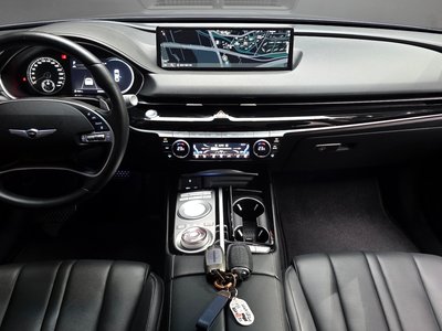 GENESIS G80 (RG3) - 5