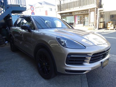 PORSCHE CAYENNE - 3