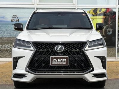 2018 Lexus LX photo 8