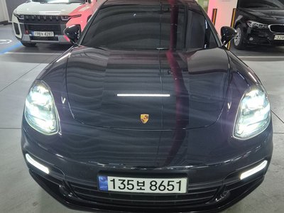 PORSCHE PANAMERA - 9