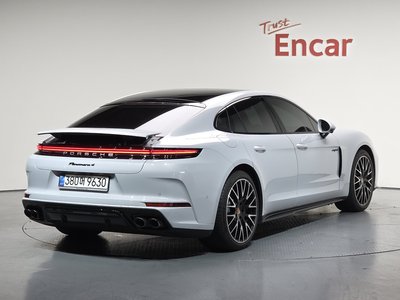 PORSCHE PANAMERA - 2