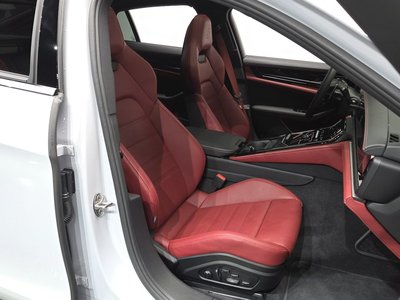 PORSCHE PANAMERA - 10