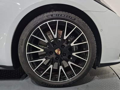 PORSCHE PANAMERA - 6