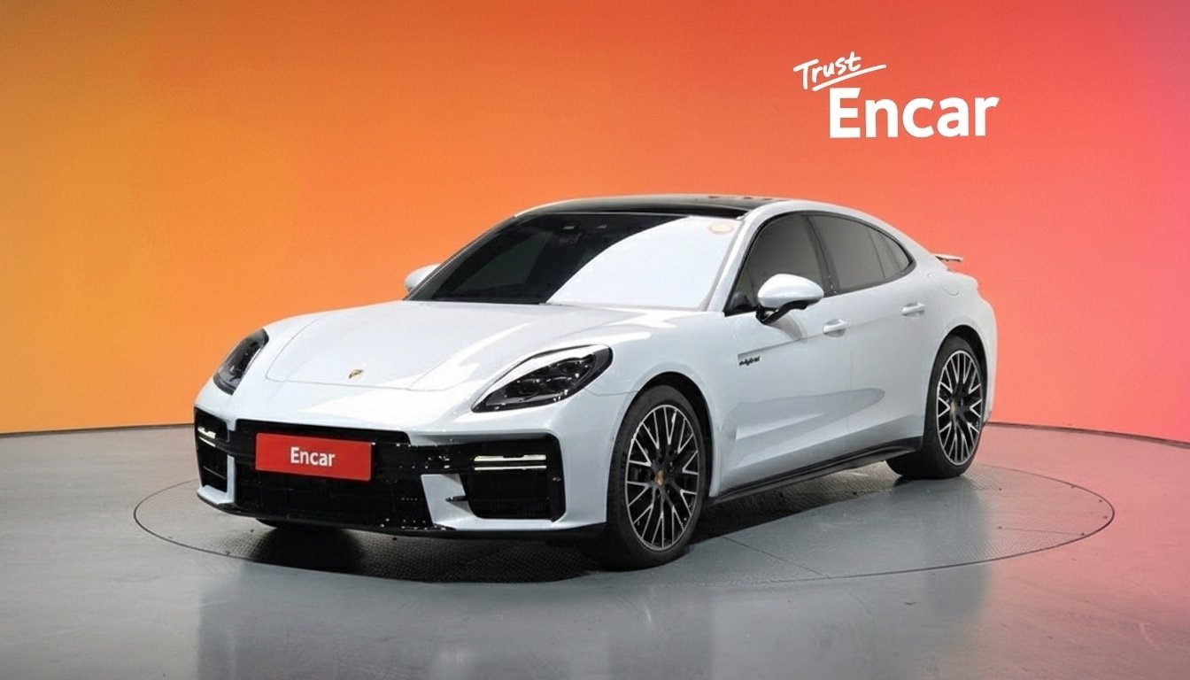 PORSCHE PANAMERA - View 1