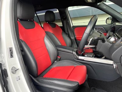 MERCEDES-BENZ GLB - 8