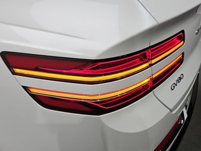 GENESIS GV80 - 10