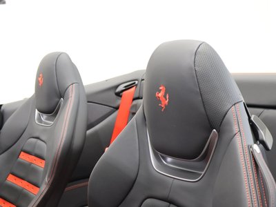 FERRARI PORTOFINO M - 8