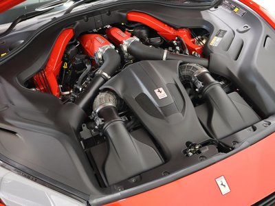 FERRARI PORTOFINO M - 10