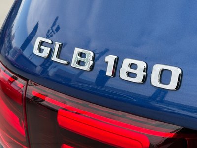 MERCEDES-BENZ GLB - 10