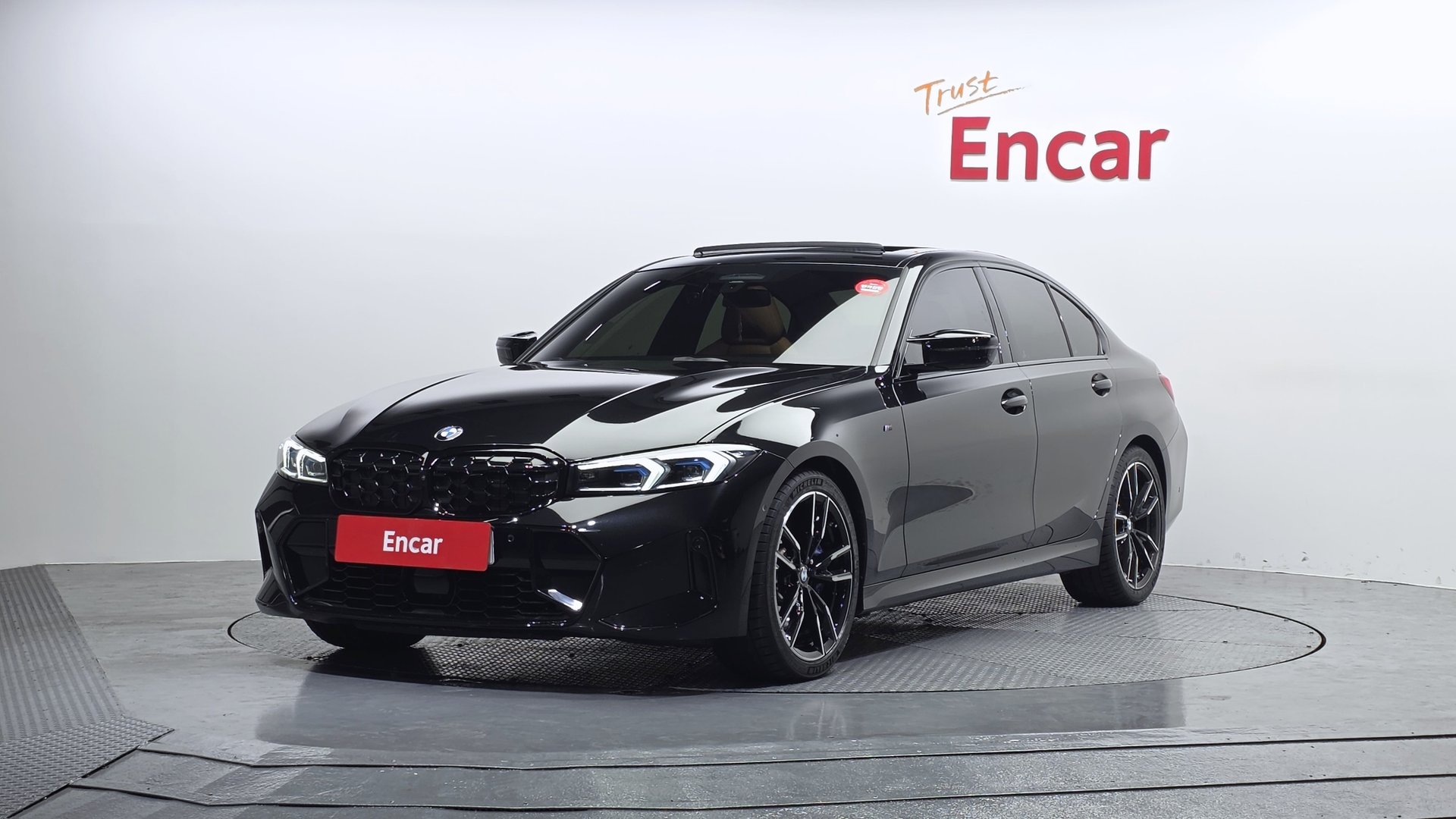 BMW 3 SERIES - View 1