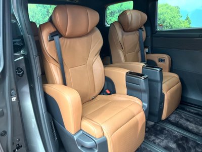 2026 Toyota VELLFIRE — миниатюра 12