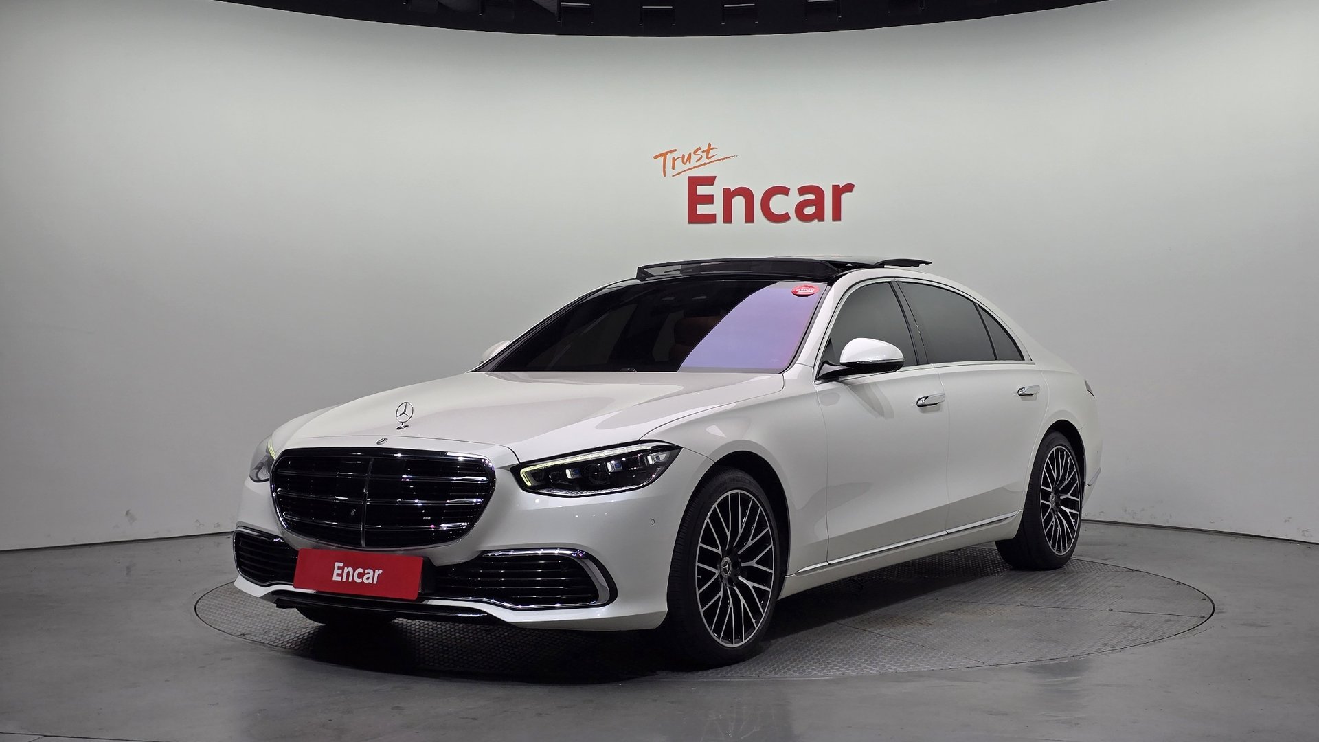 MERCEDES-BENZ S-CLASS - View 1