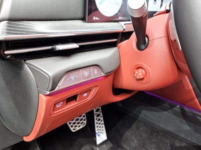 صورة مصغرة 26 لـ 2025 Genesis GV80 COUPE