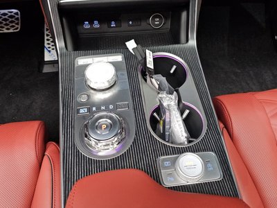 صورة مصغرة 12 لـ 2025 Genesis GV80 COUPE
