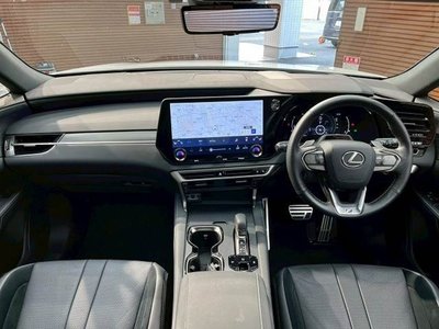 2023 Lexus RX — фото 3