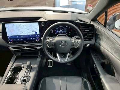 2023 Lexus RX — миниатюра 27