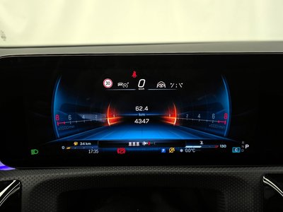 MERCEDES-BENZ CLA - 8