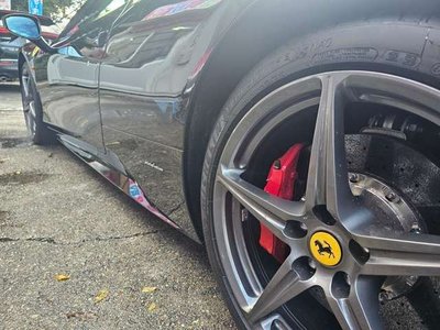 FERRARI 458 - 8