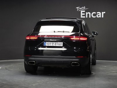 PORSCHE CAYENNE - 3