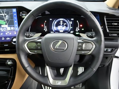 صورة مصغرة 17 لـ 2025 Lexus NX