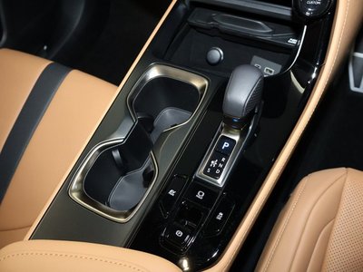 صورة مصغرة 21 لـ 2025 Lexus NX