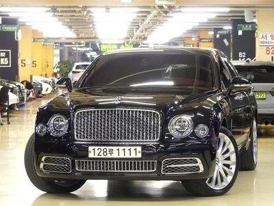 BENTLEY MULSANNE - 1