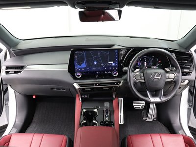 2023 Lexus RX — миниатюра 13